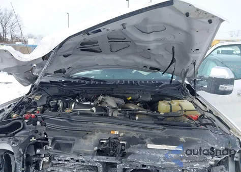 2020 Ford F-250 Lariat z USA, uszkodzony, nr VIN 1FT7W2BTXLED20076